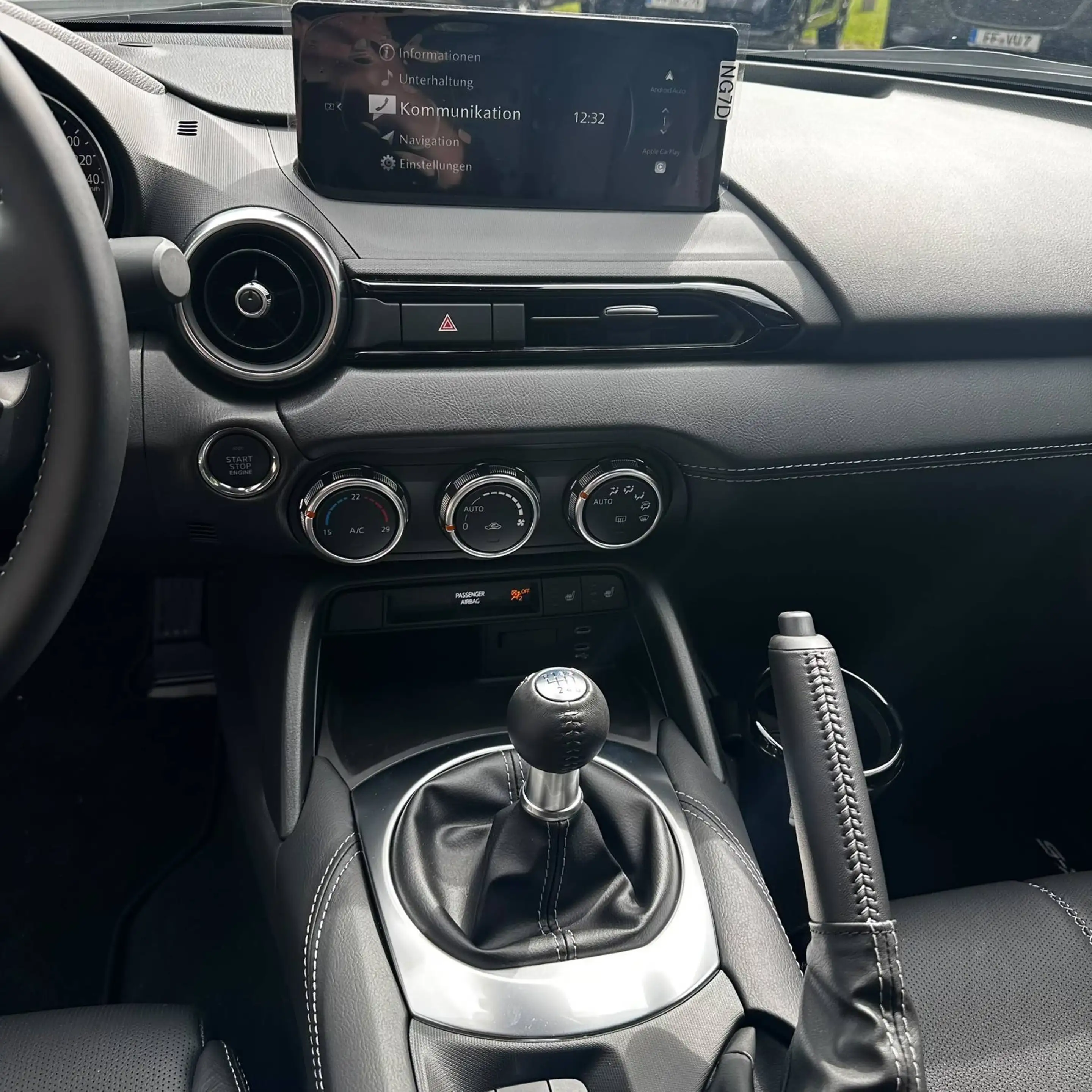 Mazda MX-5 1.5 SKYACTIV-G 132 Exclusive-Line — photo 13