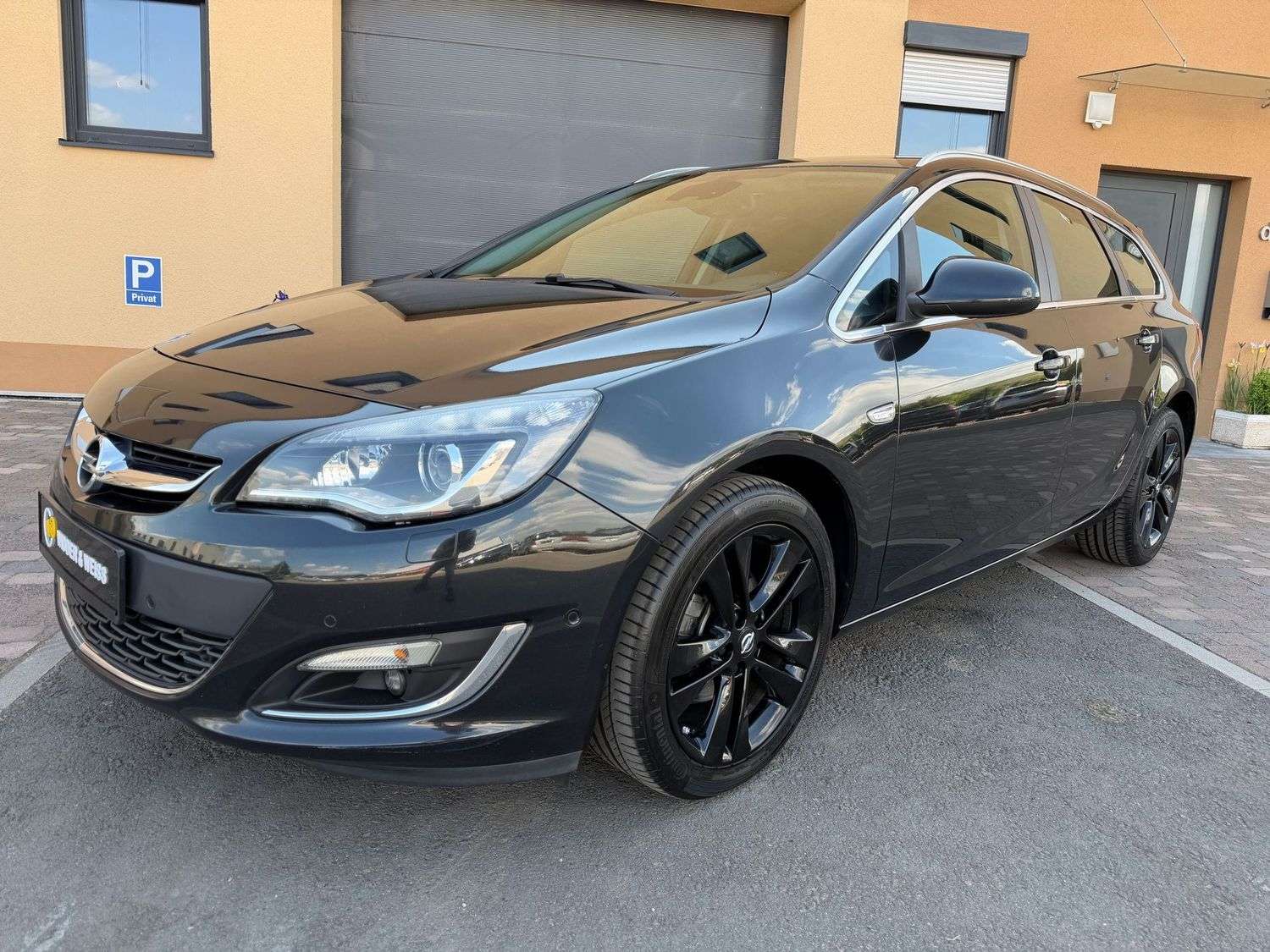 Second hand Opel Astra 2.0