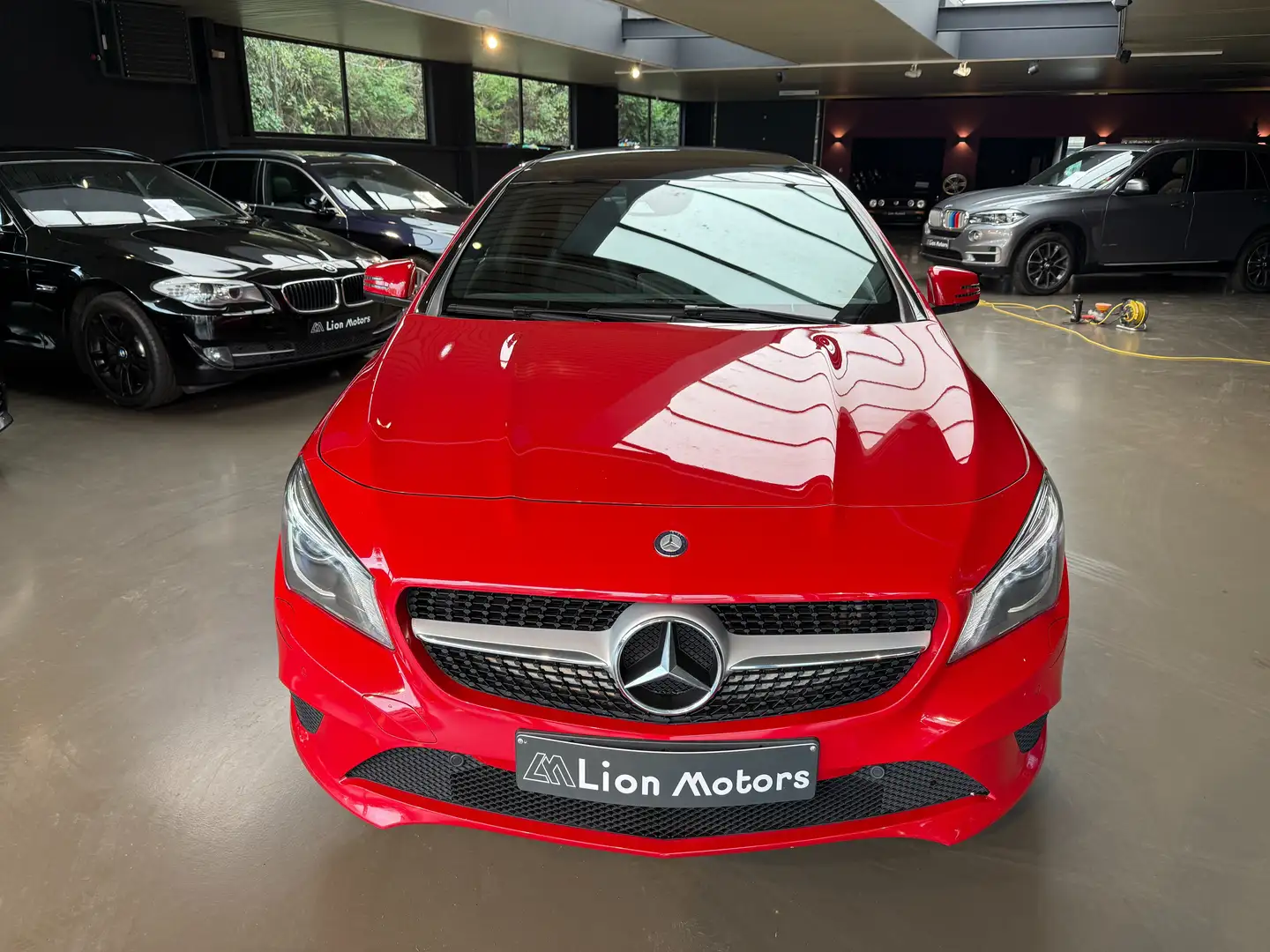 Mercedes-Benz CLA 220 d*4Matic*7G-DCT*AMG *PANO*NAVI*LEDER*CAMERA*VWARM Rouge - 2