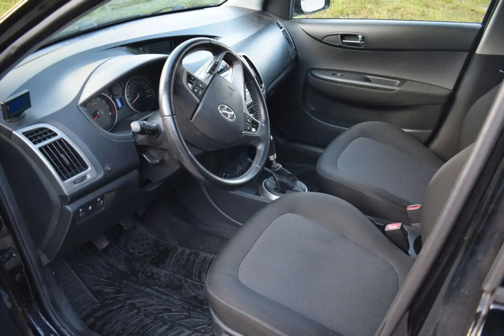 Hyundai i20 Go besuchen sie unsere webseite grosse auswahl Schwarz - 2