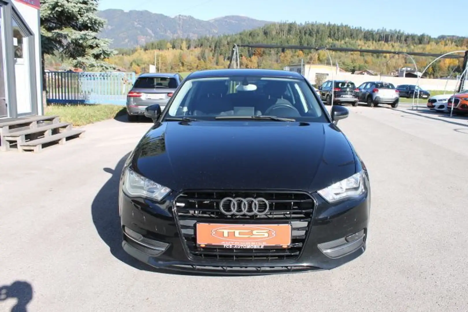 Audi A3 SB 1,2 TFSI Start Schwarz - 2