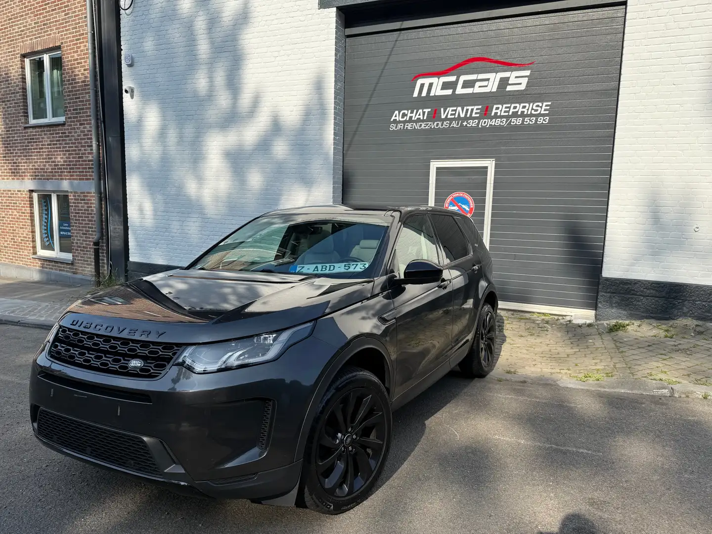 Land Rover Discovery Sport 2.0 TD4 MHEV 4WD SE/14800€HTVA /NETTO Grijs - 1