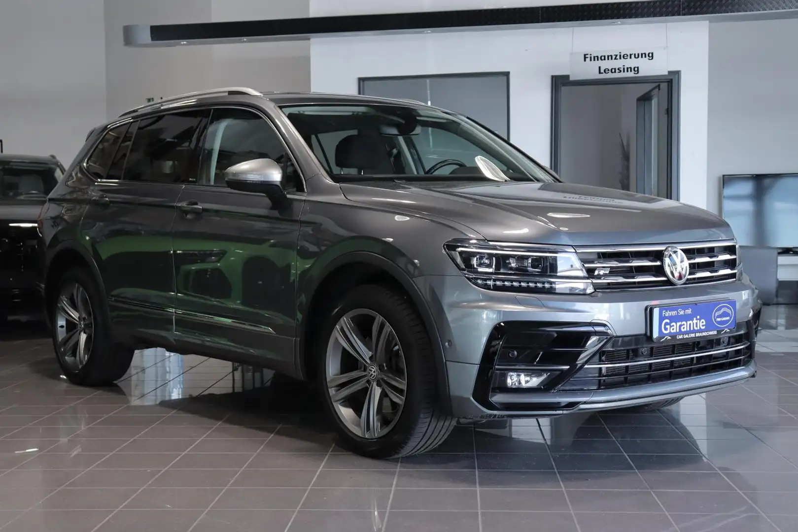 Volkswagen Tiguan Allspace 2.0 TDI United 4Mot* R-LINE*AHK Gris - 2