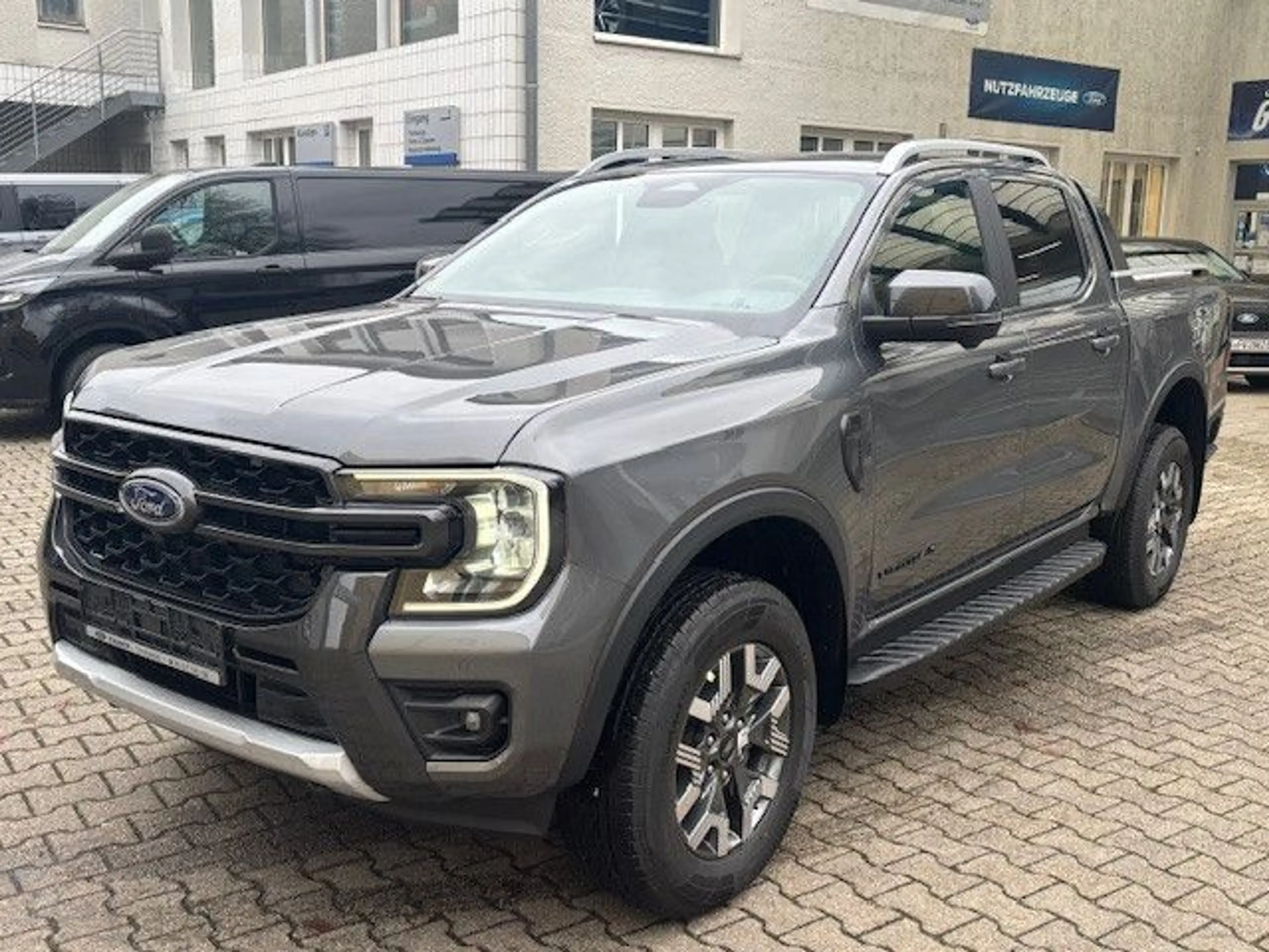 Ford Ranger 2.3 EcoBoost PHEV e-4WD DoKa Wildtrak*ACC — photo 4