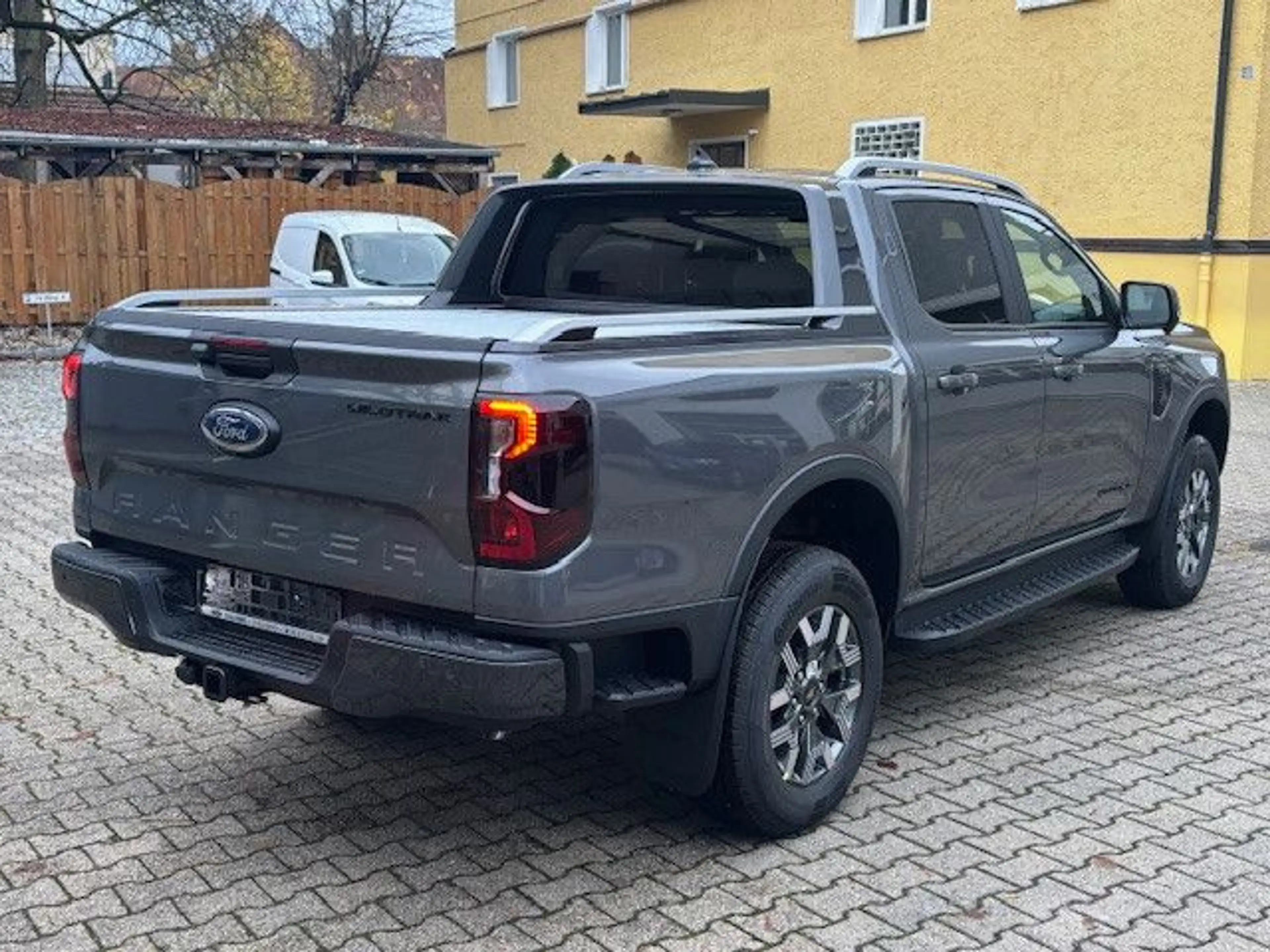 Ford Ranger 2.3 EcoBoost PHEV e-4WD DoKa Wildtrak*ACC — photo 8