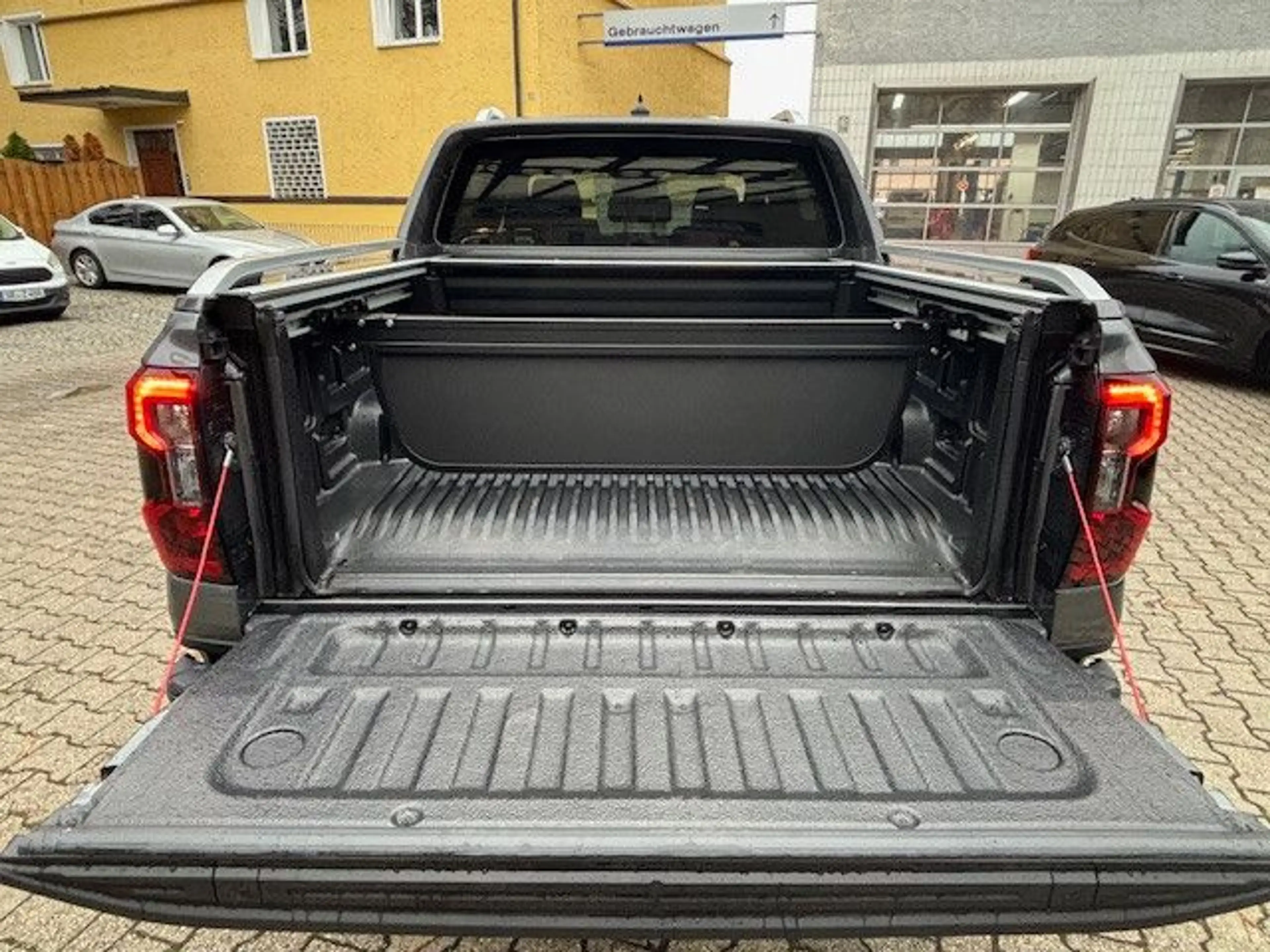 Ford Ranger 2.3 EcoBoost PHEV e-4WD DoKa Wildtrak*ACC — photo 11