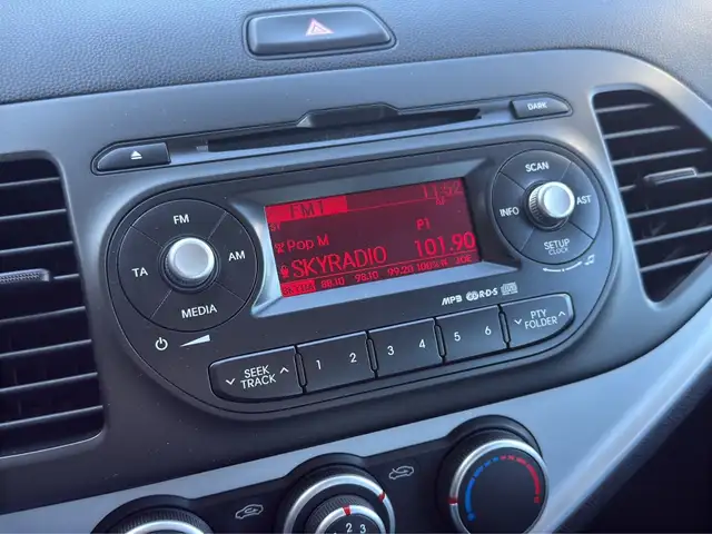 Kia Picanto view 13