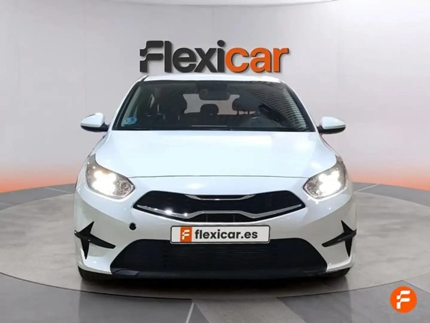 Kia 1.6 MHEV iMT 100kW (136CV) Concept Blanco - 2