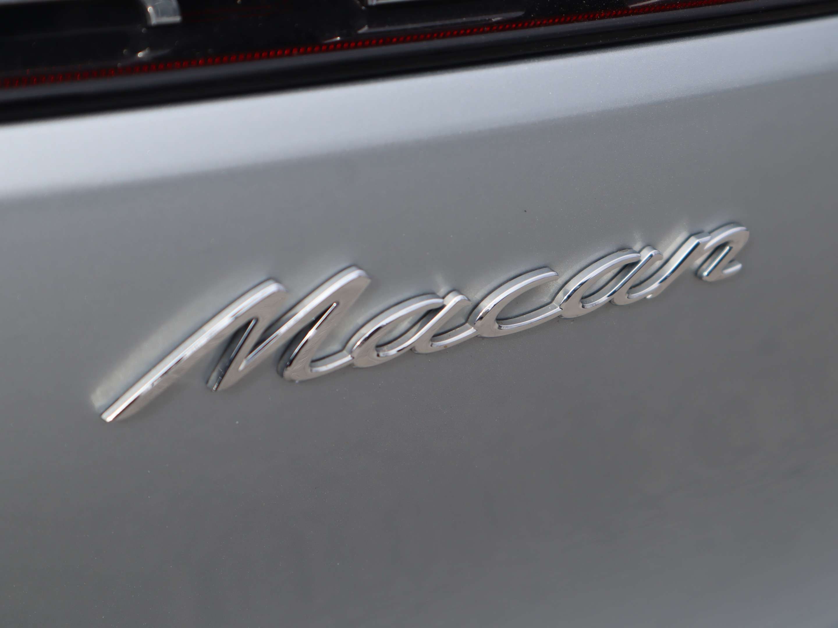 2025 Porsche Macan AWD thumb 36