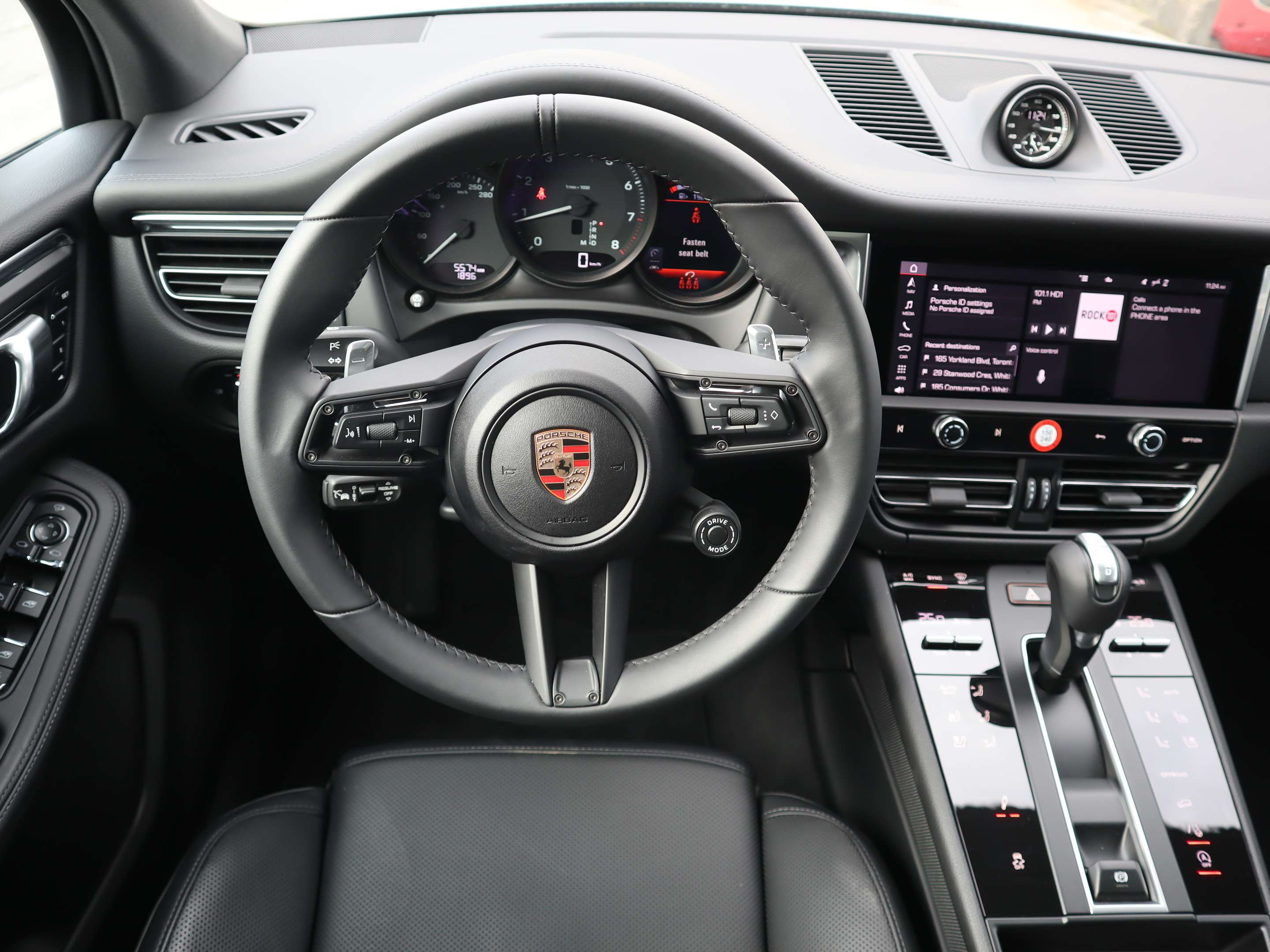 2025 Porsche Macan AWD thumb 14