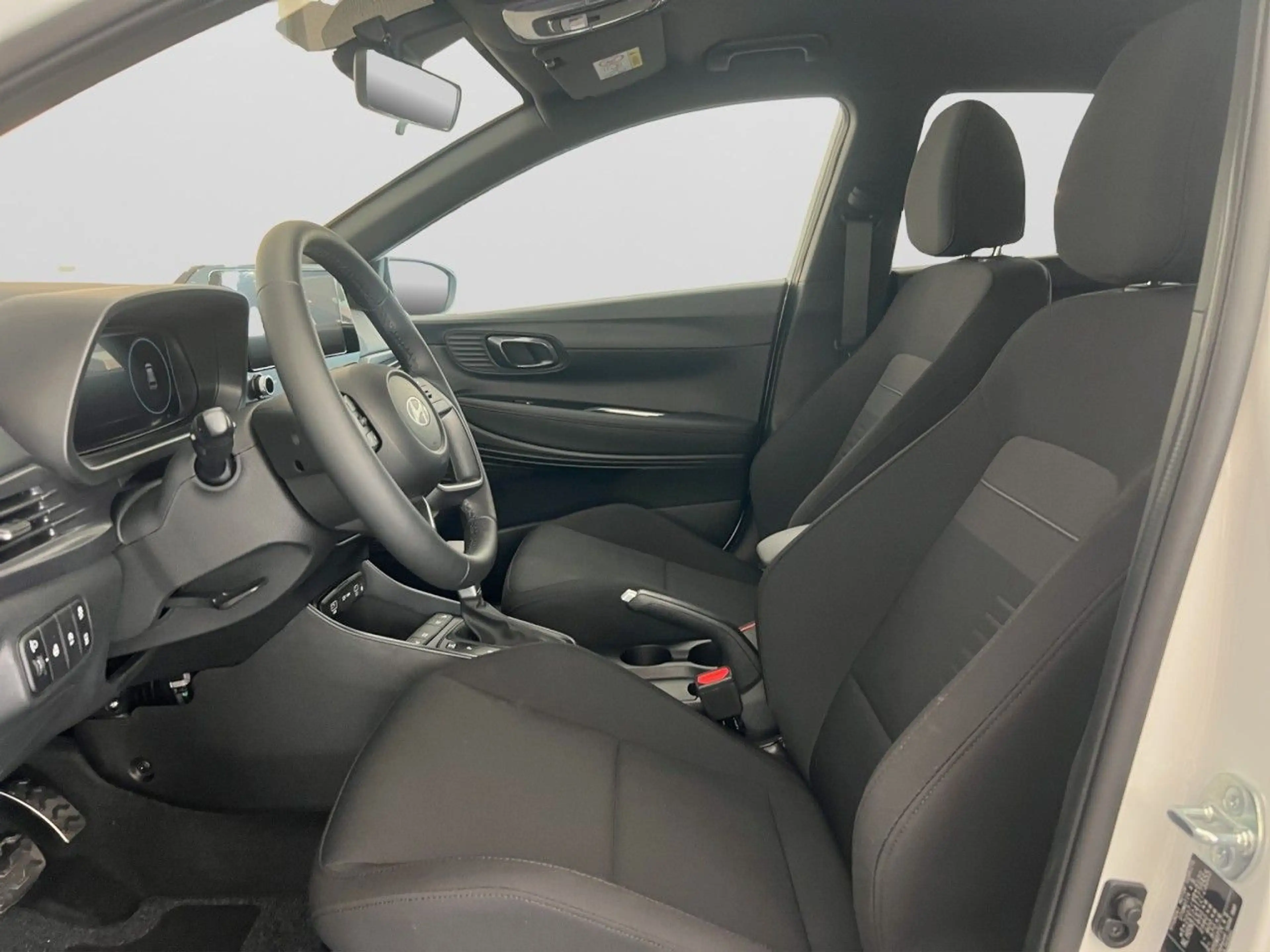 Hyundai BAYON Blackline MIT BOSE-SOUND + VOLL-LED U.V.M! — photo 12