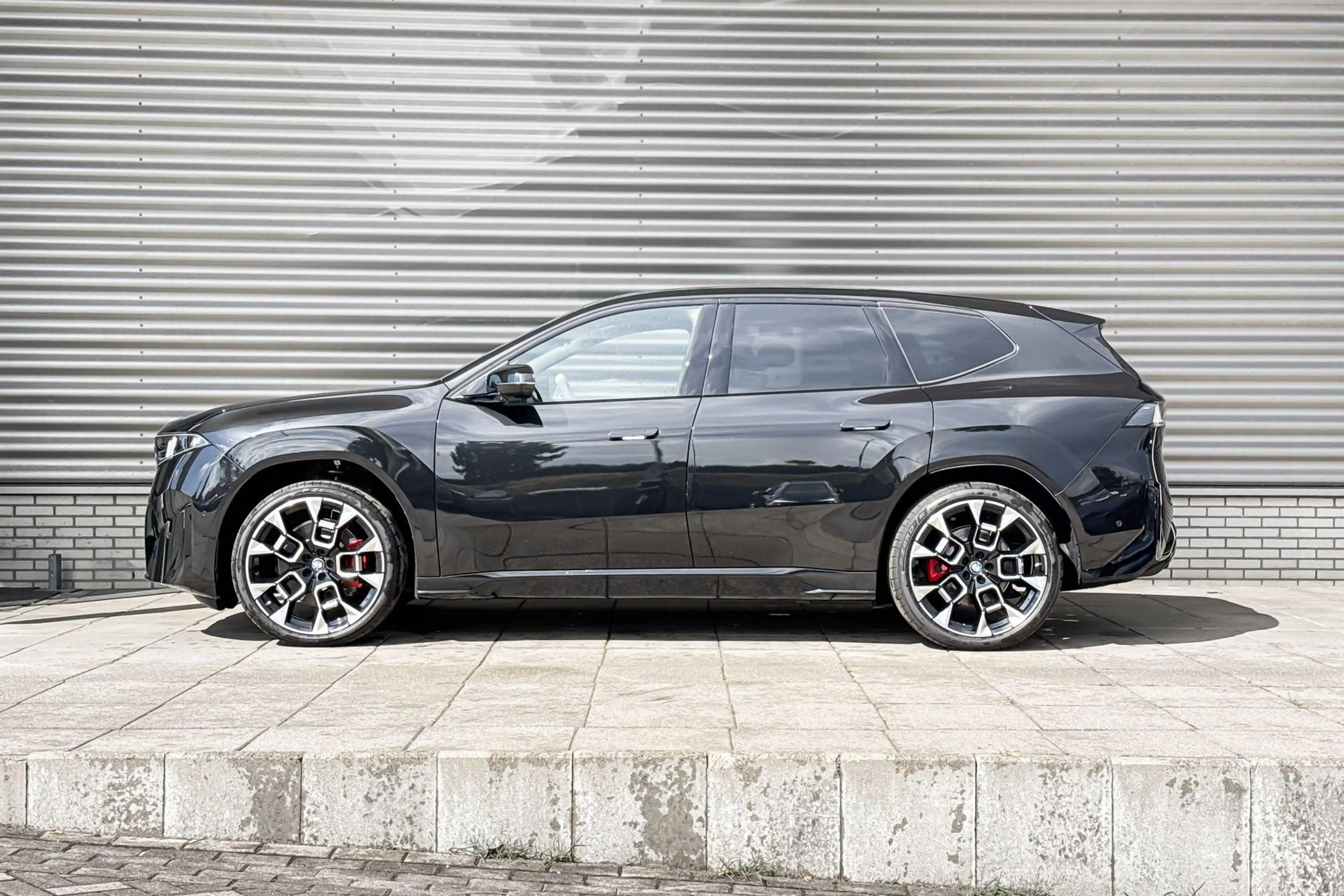 BMW iX3 40 eDrive 83 kWh — photo 2