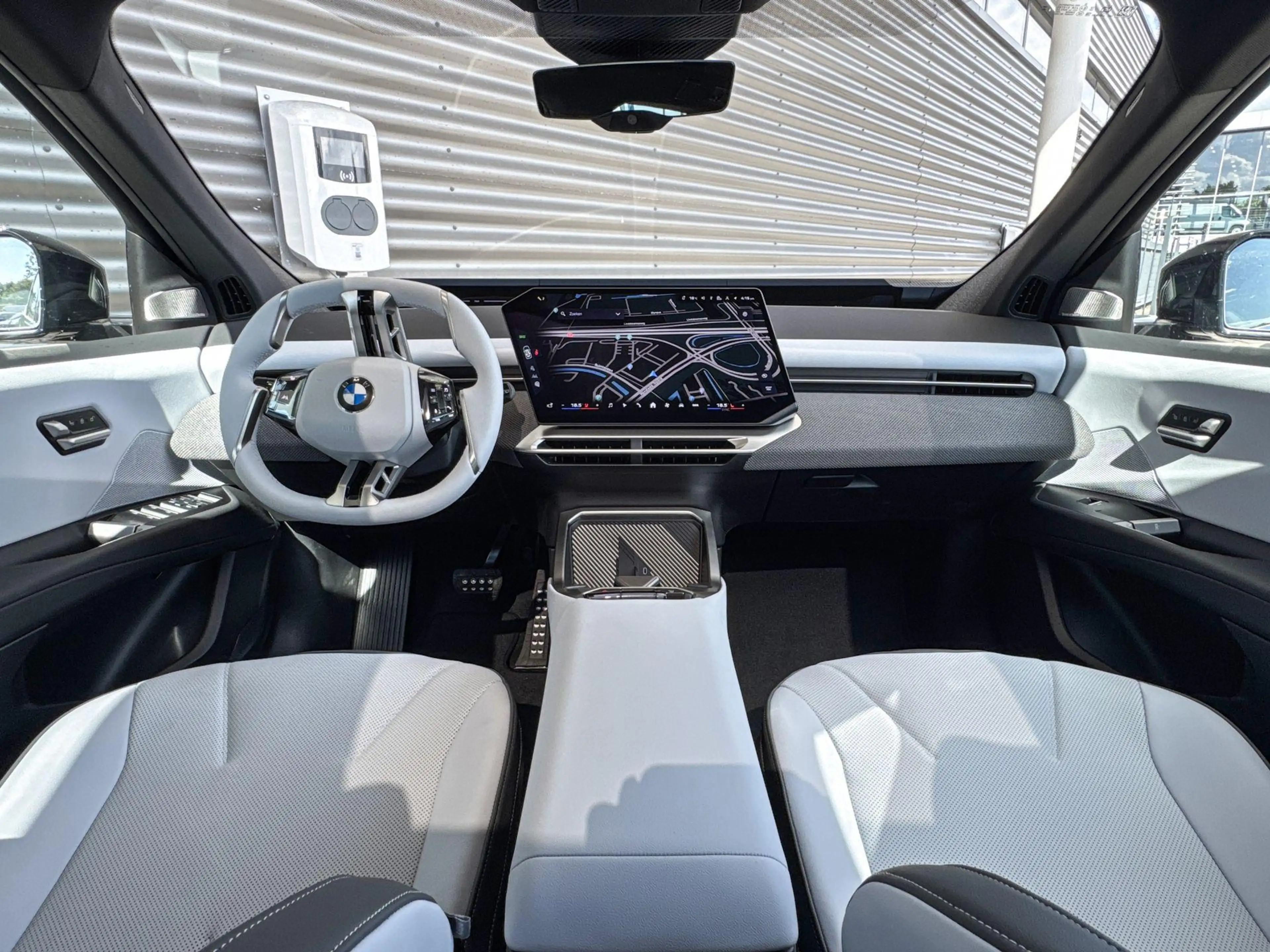 BMW iX3 40 eDrive 83 kWh — photo 15