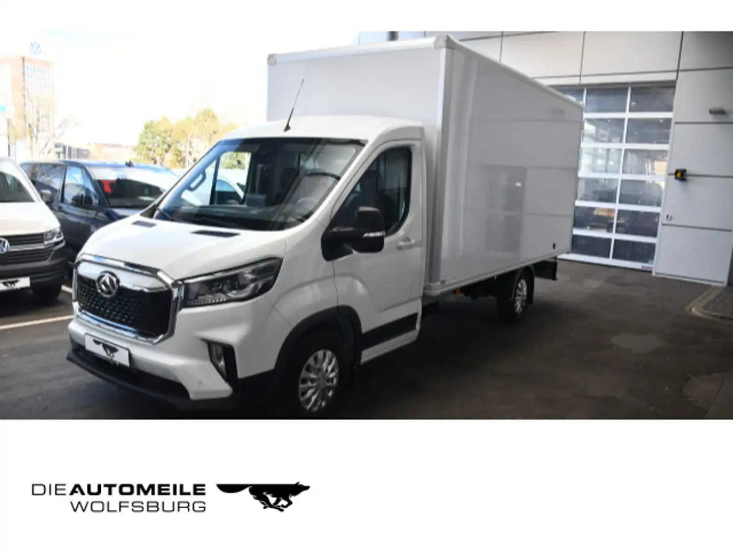 Maxus eDELIVER 9 e-Deliver 9 LR Kofferaufbau Wit - 1