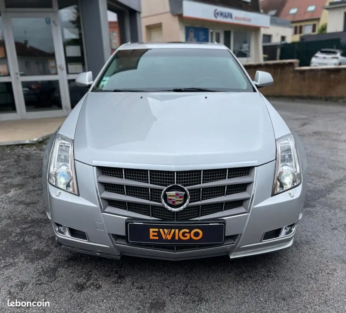 Cadillac CTS WAGON 3.6 310 CH SPORT LUXURY AWD BVA Gri - 2