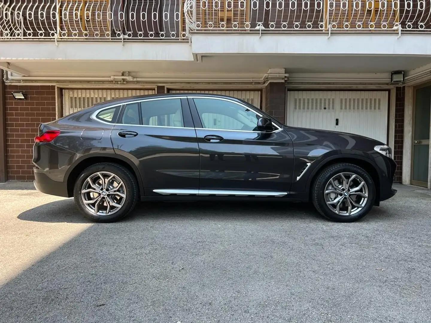 BMW X4 X4 xdrive25d G02 xLine 231cv M Nero - 2