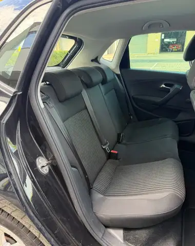 Volkswagen Polo view 12