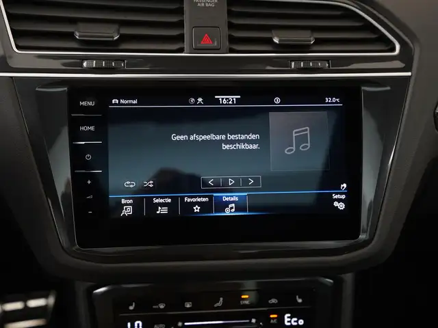 Volkswagen Tiguan view 19