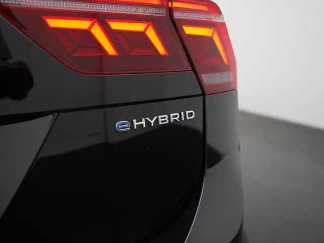 Volkswagen Tiguan view 30