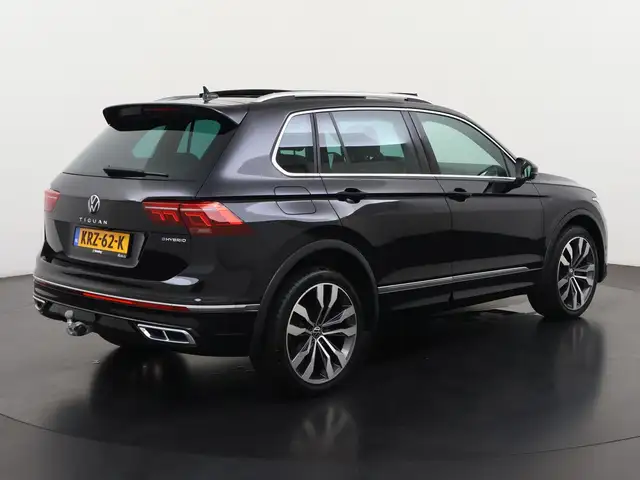 Volkswagen Tiguan view 6