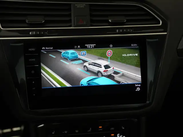 Volkswagen Tiguan view 22