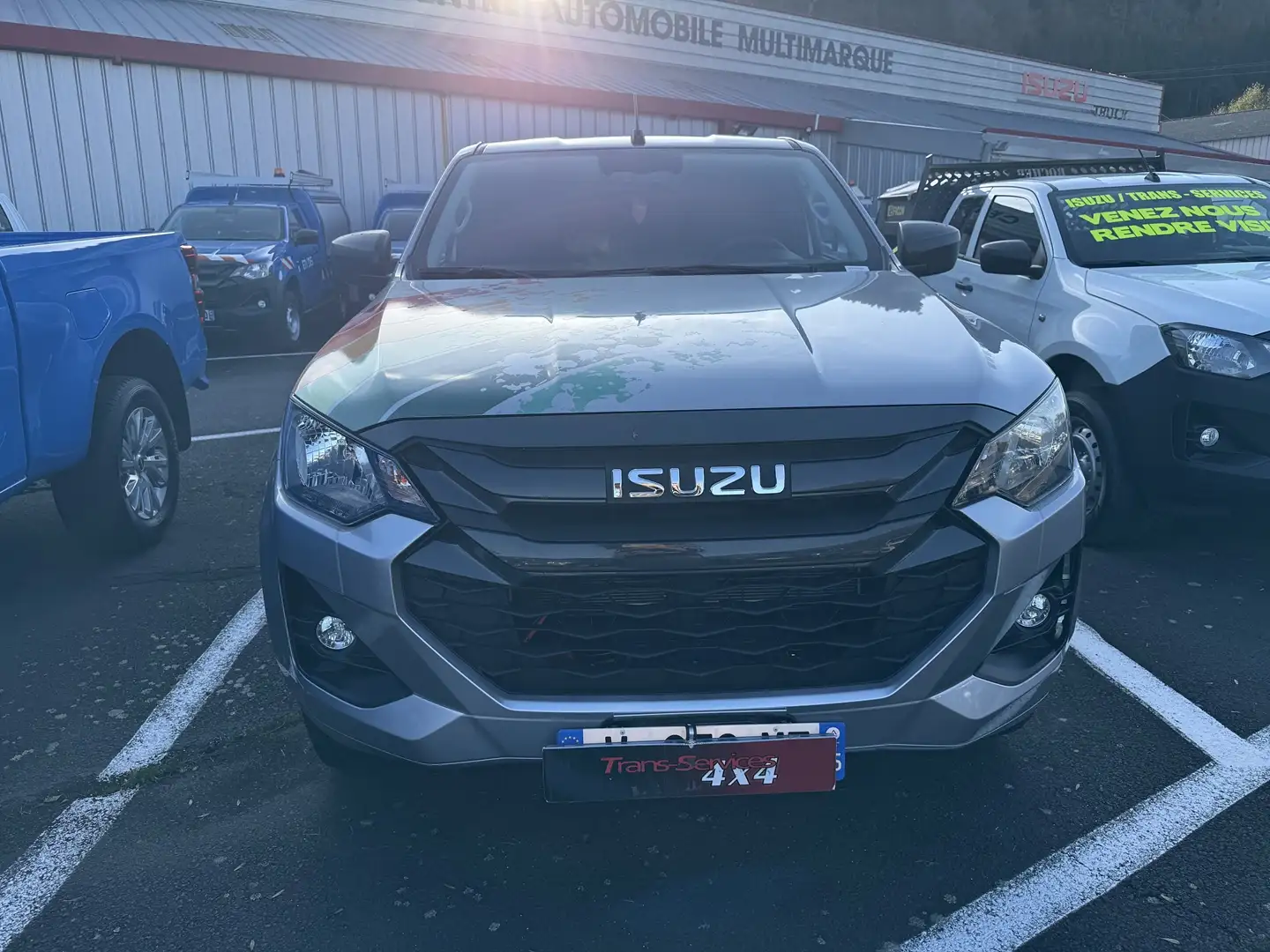 Isuzu D-Max 1.9 DDI 164CH N60 B SPACE A/T Gris - 1