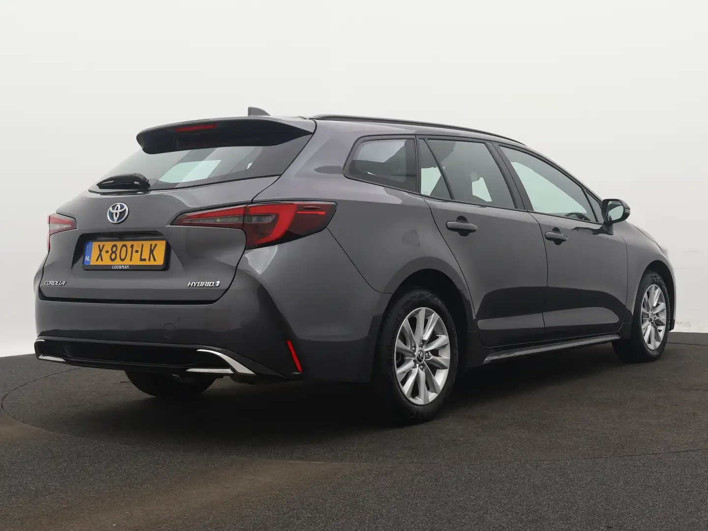 Toyota Corolla Touring Sports Hybrid 140 Active | Navigatie | Cam Grijs - 2