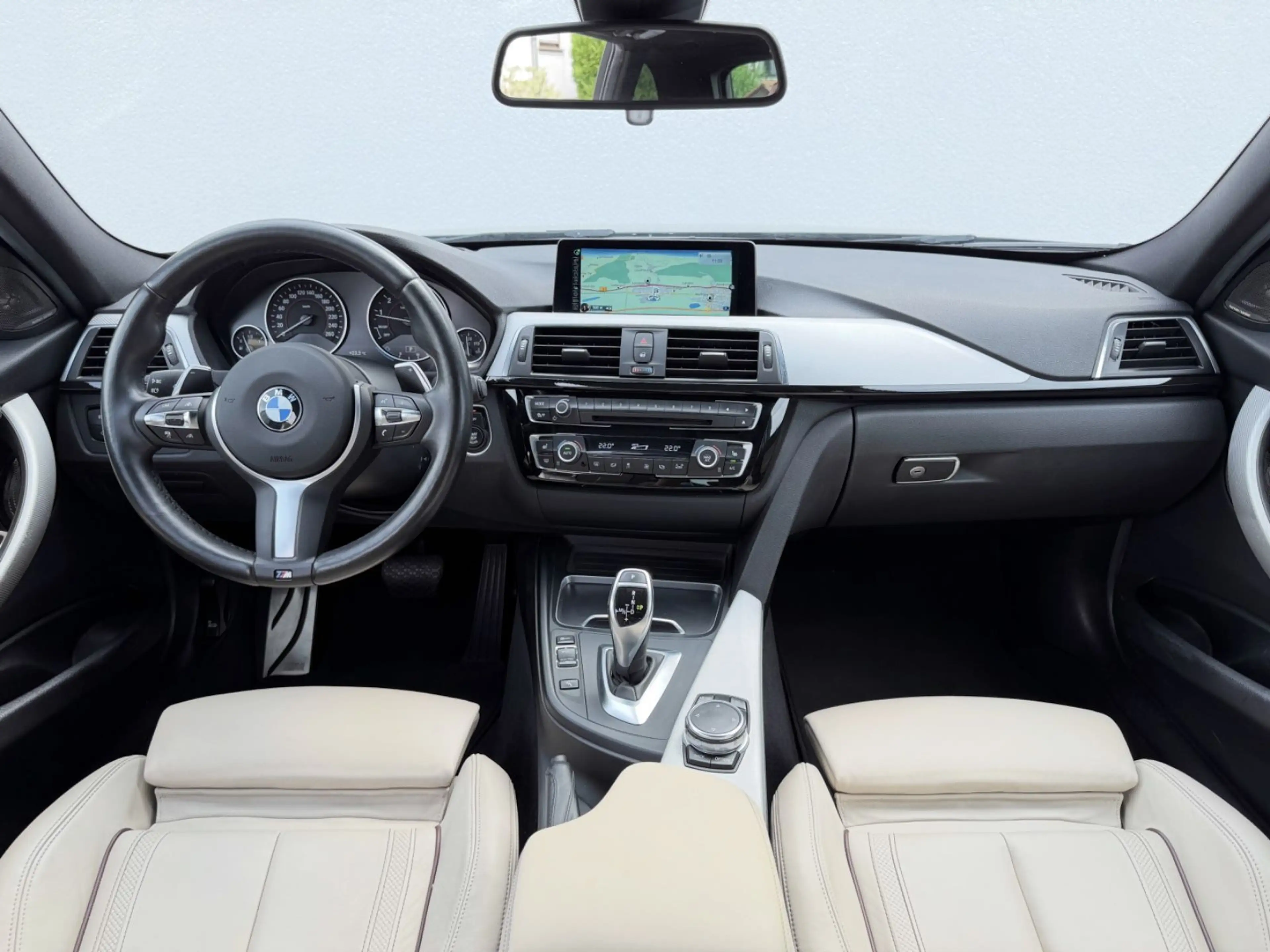 BMW 340 i xDrive Touring M-Paket Leder HUD h/k PANO — photo 14