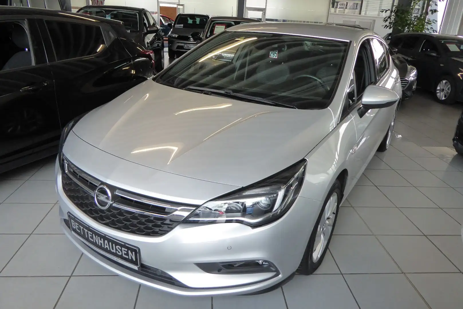 Opel Astra K  Dynamic erst 73.600 KM!! Navi PDC Silber - 1