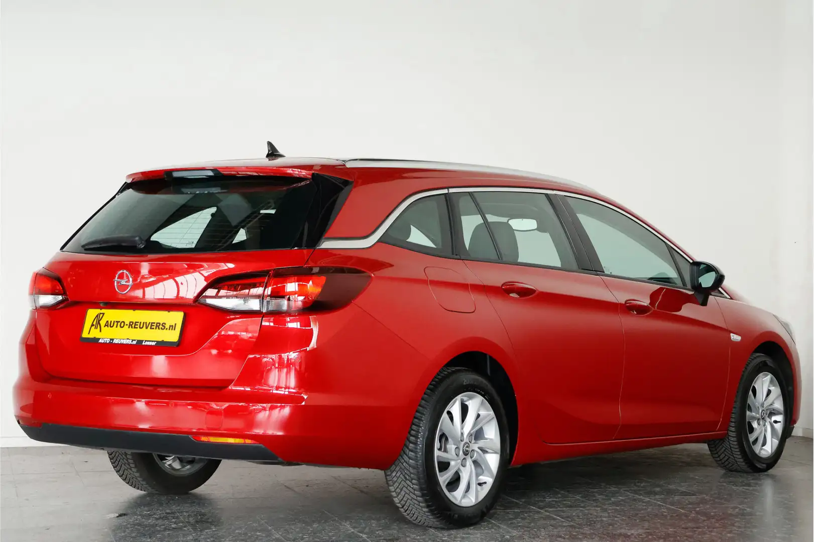 Opel Astra Sports Tourer 1.5 CDTI Business Elegance / LED / A Rood - 2