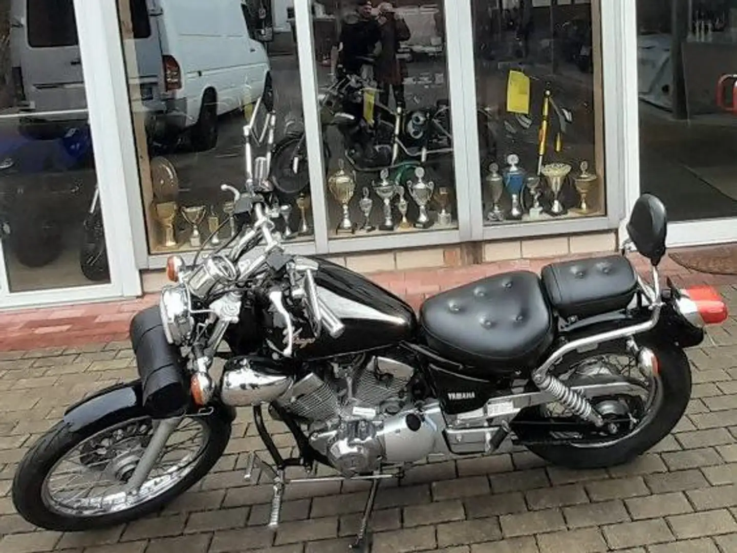 Yamaha XV 125 Чорний - 1