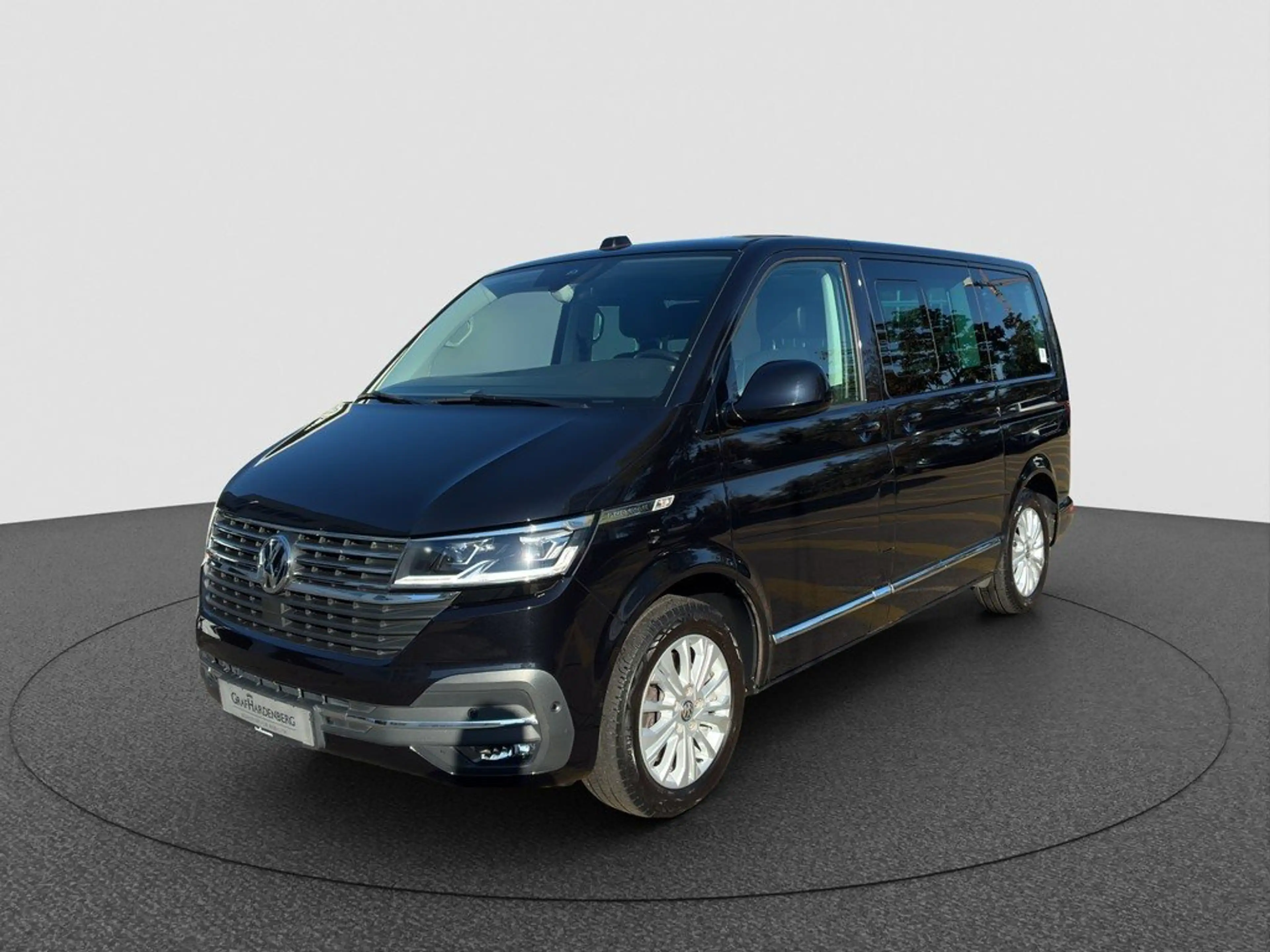 Volkswagen T6.1 Multivan Highline 2.0 TDI 4M DSG KR AHKNavi