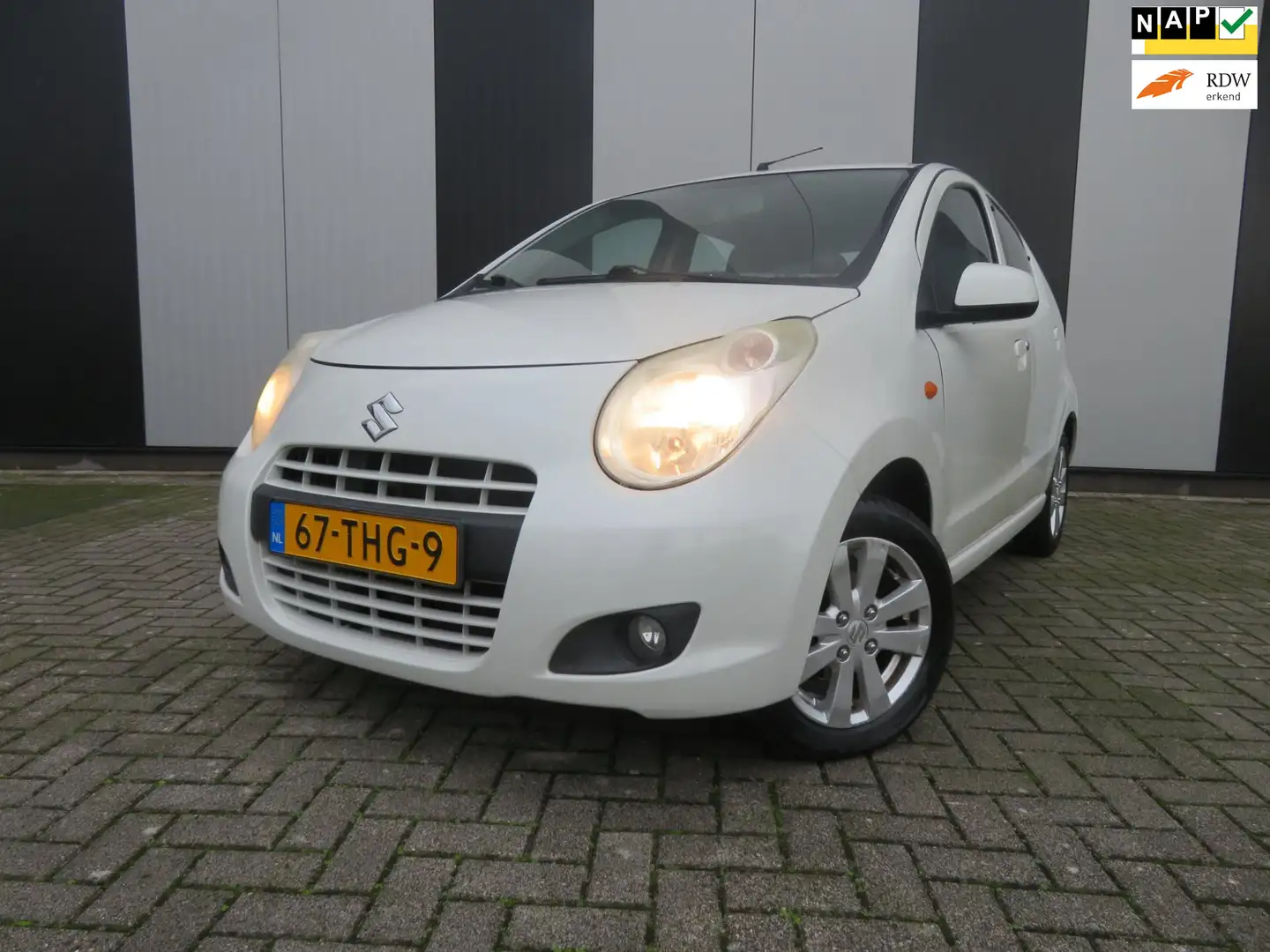 Suzuki Alto 1.0 Exclusive Wit - 1