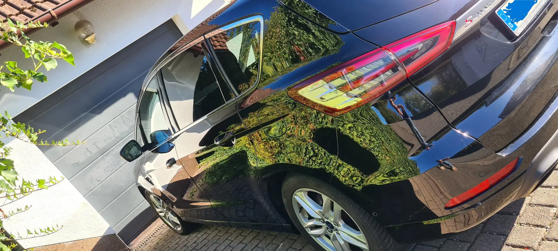 Ford S-Max S-Max 2.0 Eco Boost Aut. Start-Stopp Titanium - 1