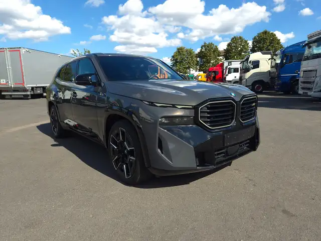 BMW XM BMW XM M xDrive V8 PHEV * 360°/HUD/Massage/Softclose