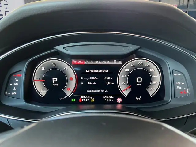 Audi A6 view 10