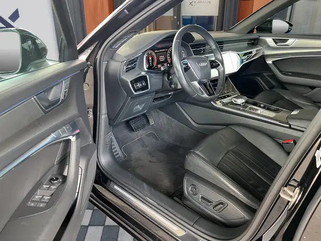 Audi A6 view 4