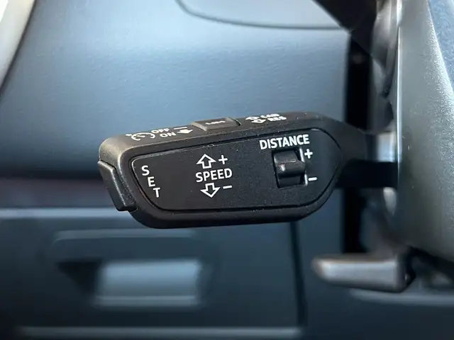 Audi A6 view 14