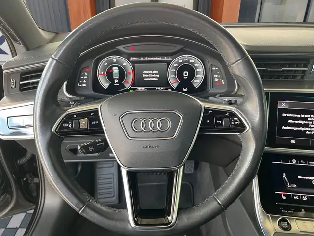 Audi A6 view 9