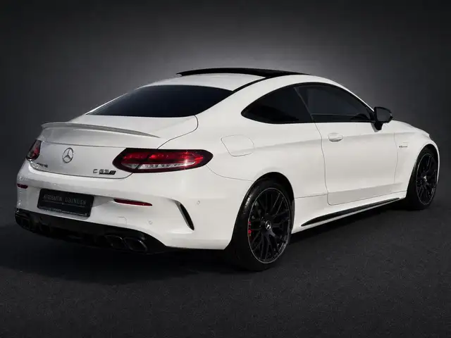 Mercedes-Benz C 63 Amg view 6