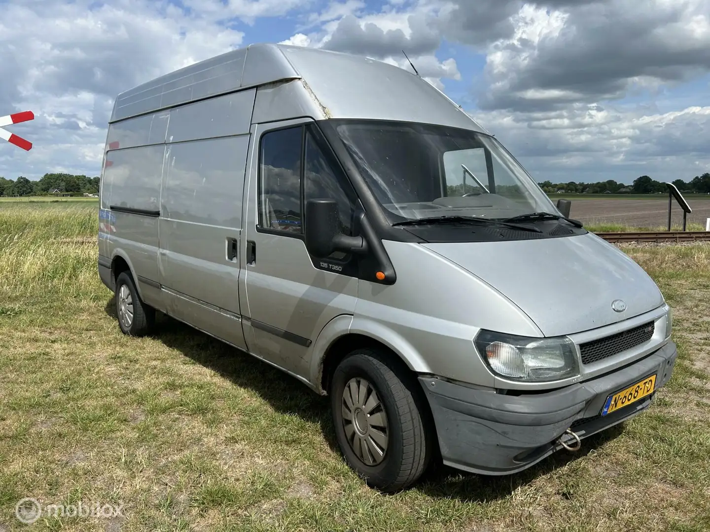 Ford Transit 350L camper kenteken achterwielaandrijving KOOPJE Gris - 2