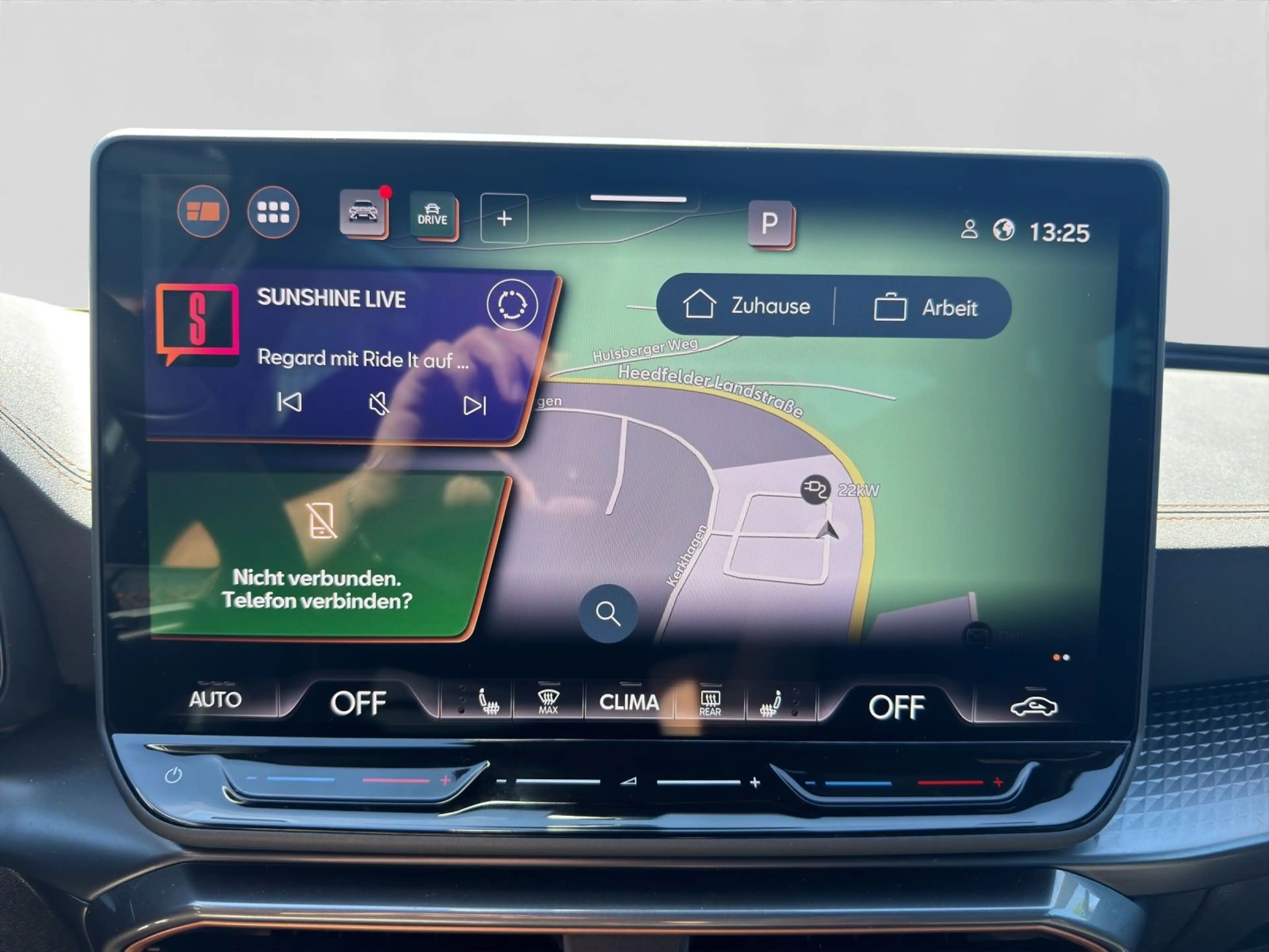 CUPRA Formentor 1.5 eTSI DSG NAVI ACC PARKLENK SITZH — photo 13