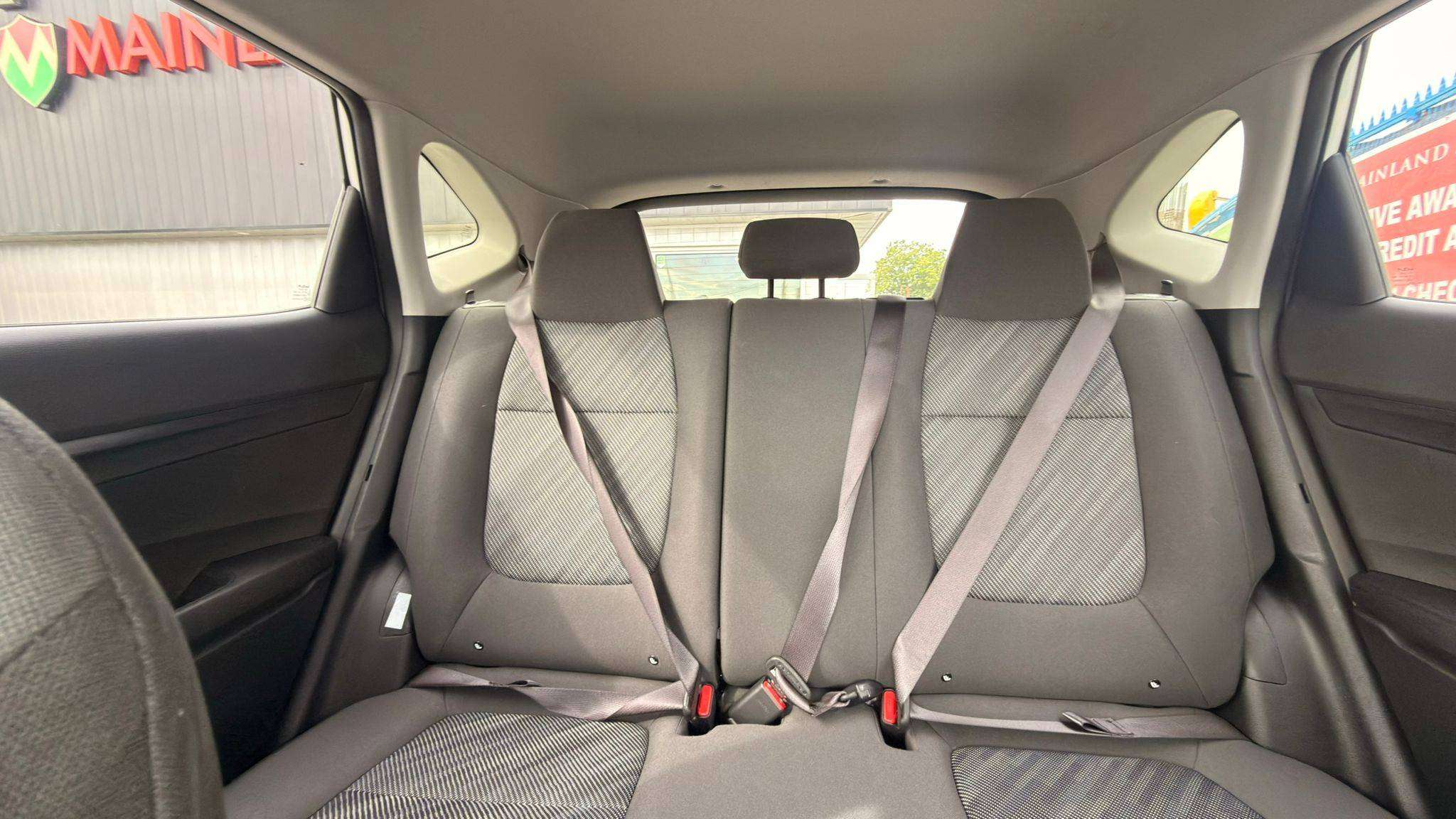 2026 Kia Seltos — view 11