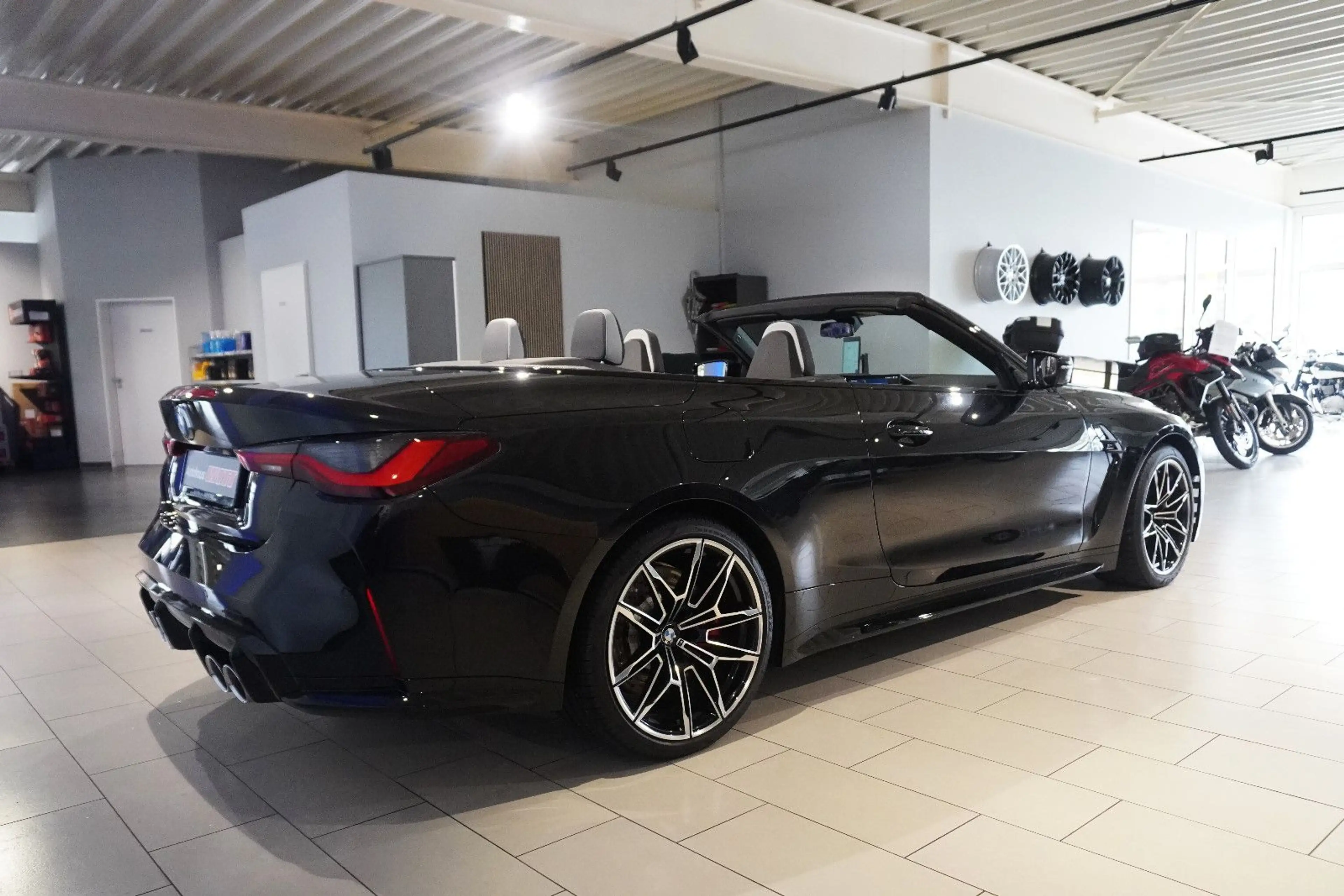 BMW M4 Competition Cabrio   ~HUD~Har&Kar~Deut Fhzg~ — photo 11