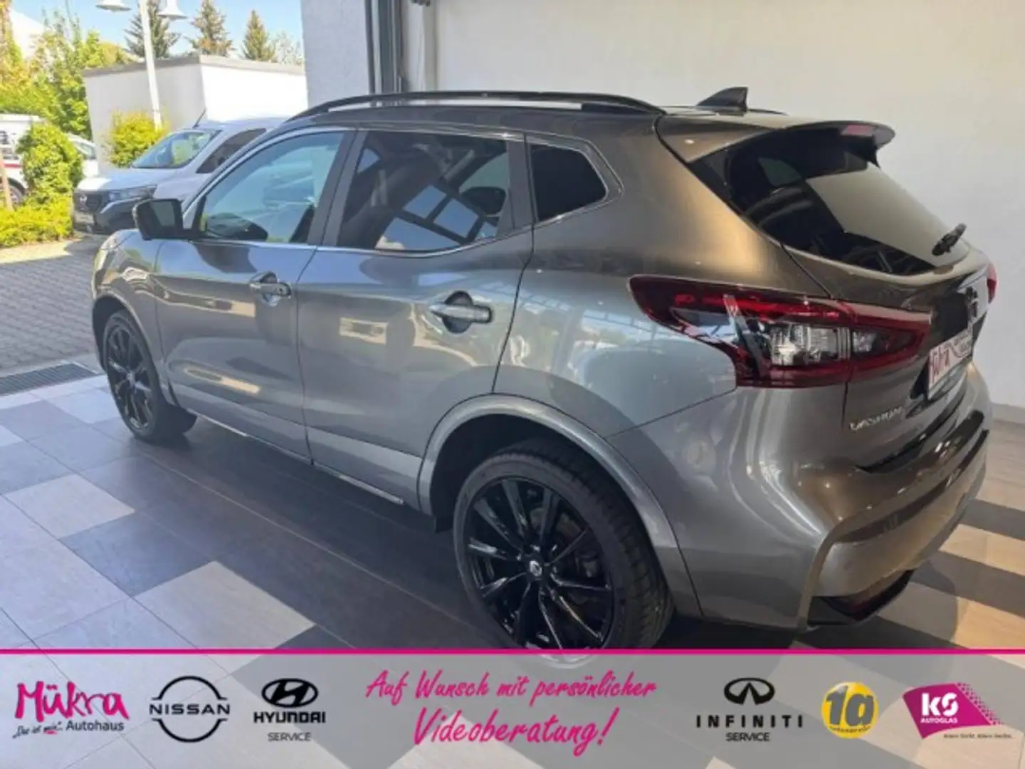 Nissan Qashqai N-TEC N-Connecta 1.3 DIG-T DCT 160PS Klima Navi Grau - 2