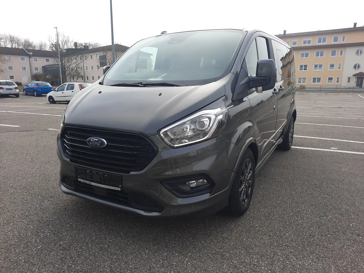 Ford Tourneo Custom Sport 2.0 TDCi 320L1 AHK RFK Grijs - 2
