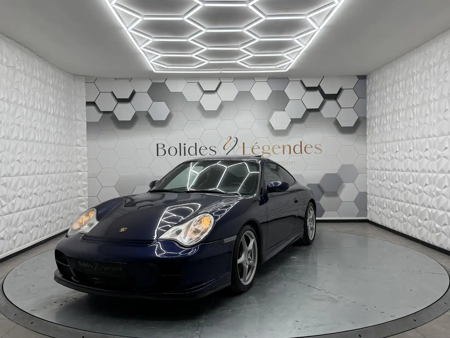 Porsche 911 996.2 Carrera Coupe - 3.6i 320 BVM6 - IMS OK / BLEU LAPIS Blau - 1