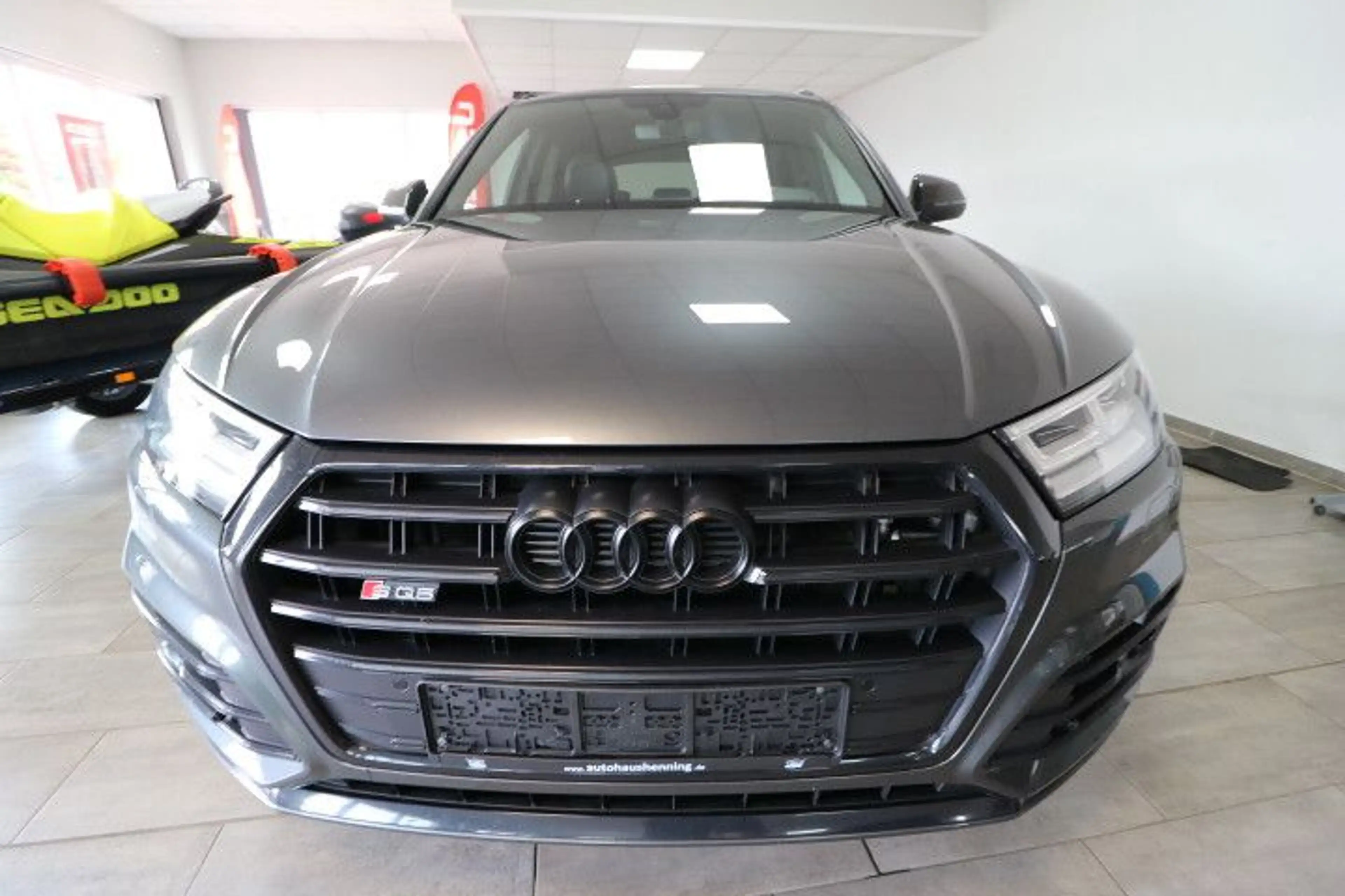 Audi SQ5 3.0 TDI quattro — photo 8