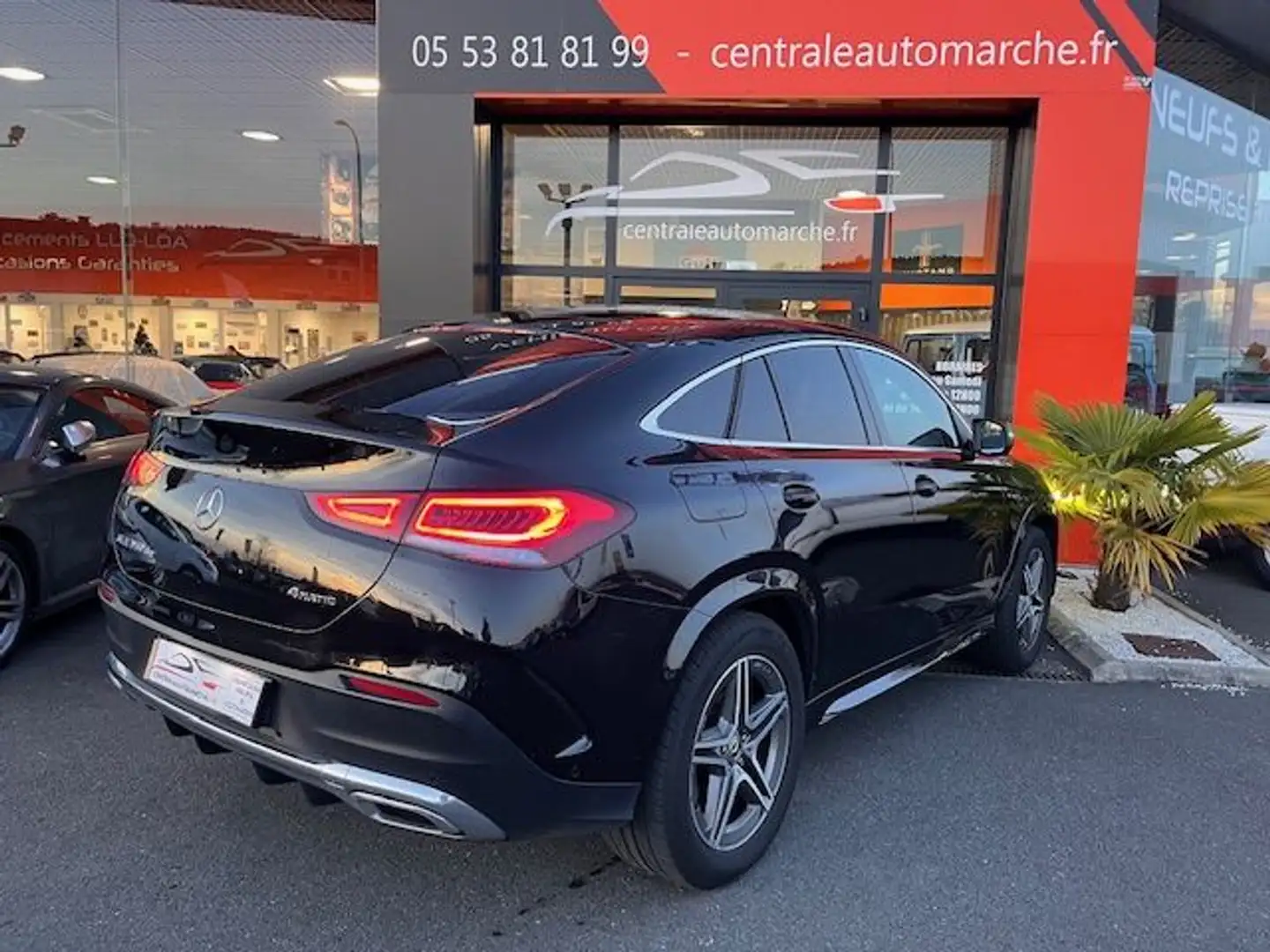 Mercedes-Benz E 60 AMG 350 GLE DE 4MATIC COUPE Coupé 9G-Tronic AMG Line Schwarz - 2