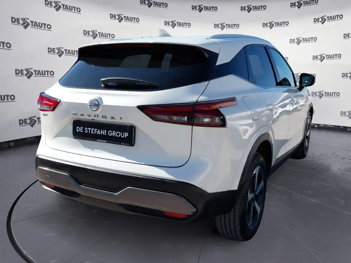 Nissan Qashqai Qashqai 1.3 mhev N-Connecta 2wd 140cv Weiß - 2